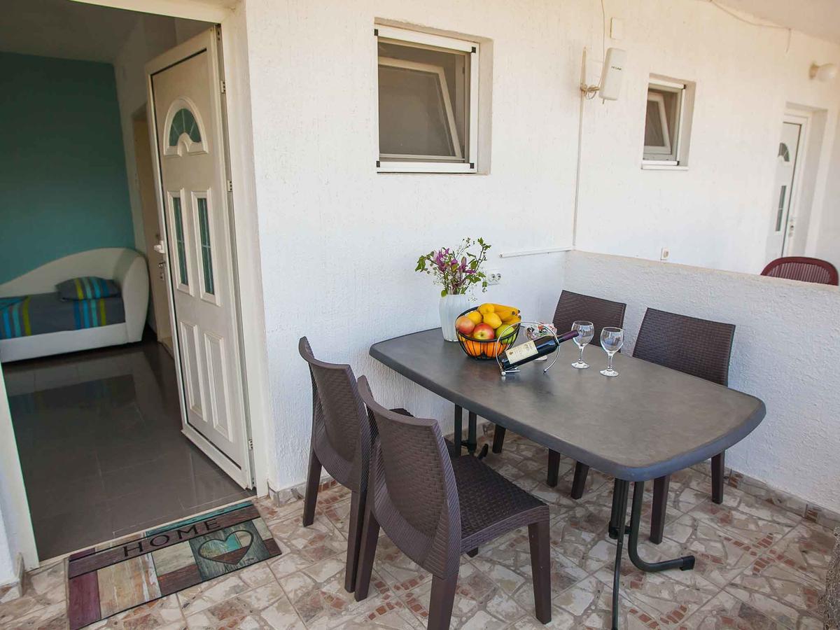 Maki Apartments - Plavi Horizonti Beach Tivat Eksteriør bilde
