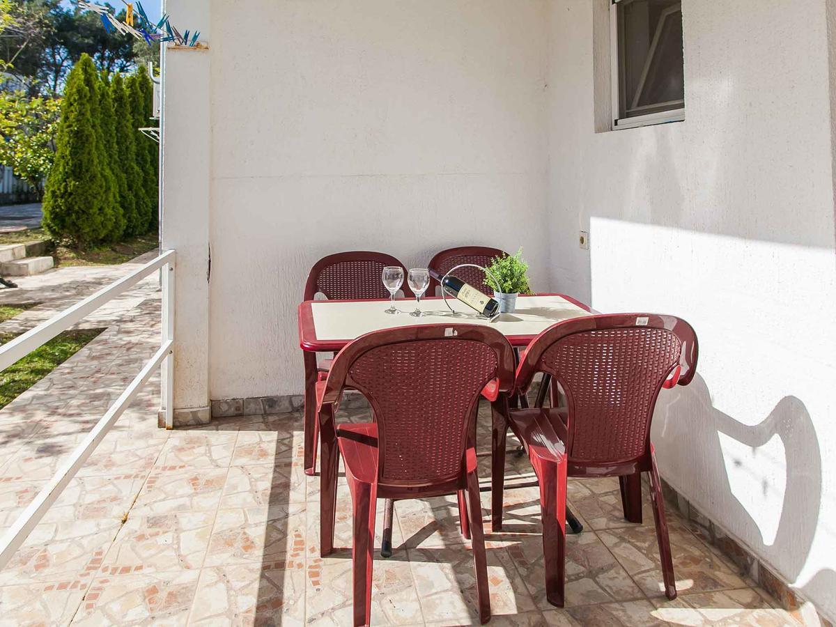 Maki Apartments - Plavi Horizonti Beach Tivat Eksteriør bilde