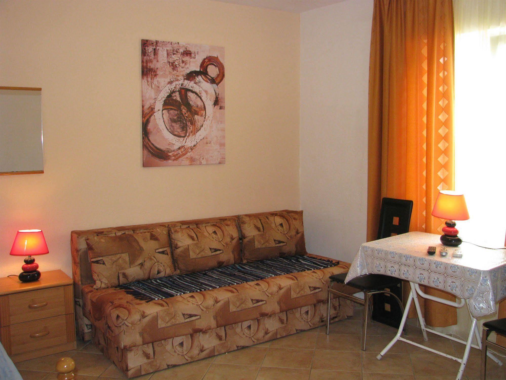 Maki Apartments - Plavi Horizonti Beach Tivat Eksteriør bilde