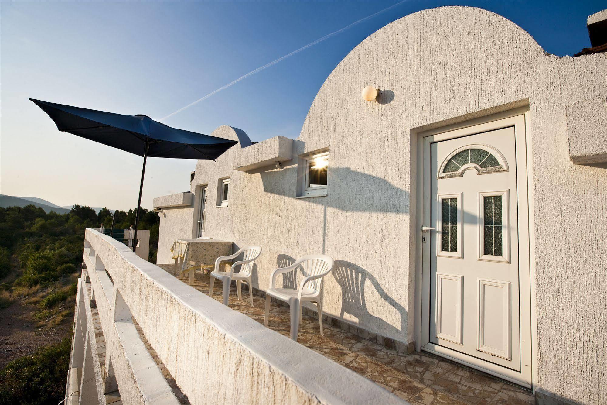 Maki Apartments - Plavi Horizonti Beach Tivat Eksteriør bilde