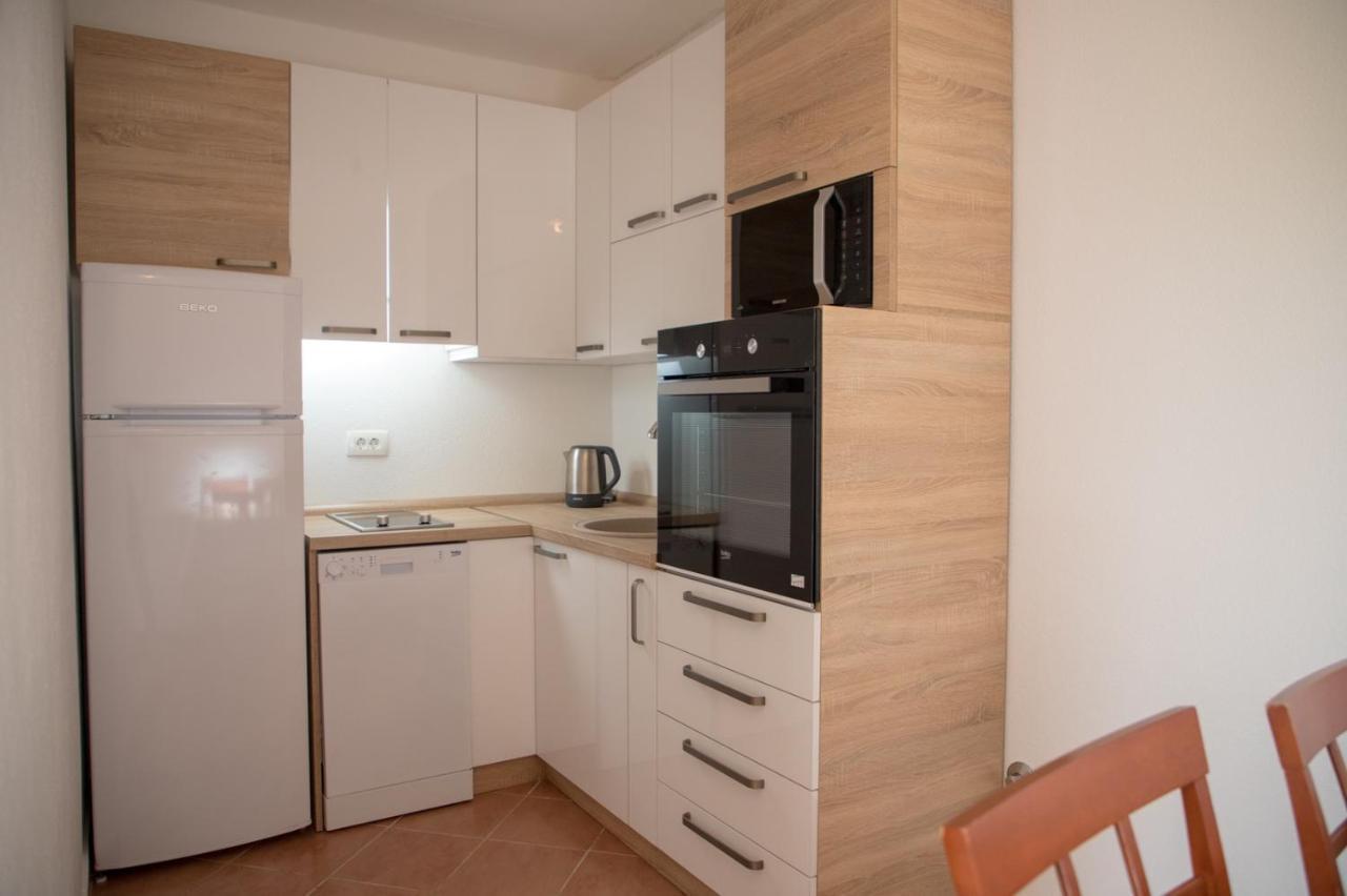 Maki Apartments - Plavi Horizonti Beach Tivat Eksteriør bilde
